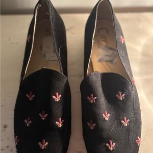 Sam Edelman Black Loafers with Pink Embroidery